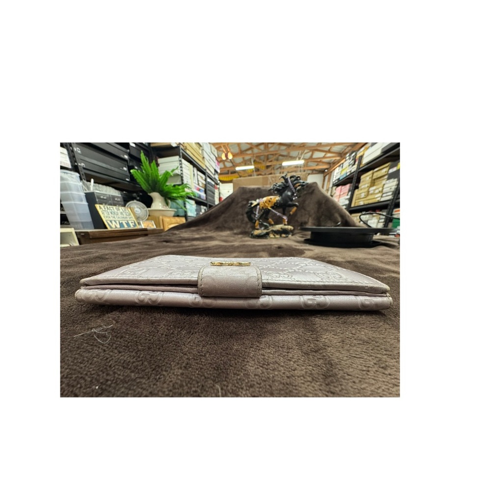 Gucci Women's Metallic Pink calf leather Wallet EUC - Picture 5 of 10